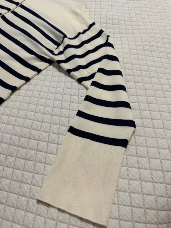 Aritzia Babaton Overseas Striped Quarter-Zip Sweater Cream Navy Small - Picture 8 of 9